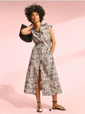 NWT The Cira Shirt Dress in Warped Floral